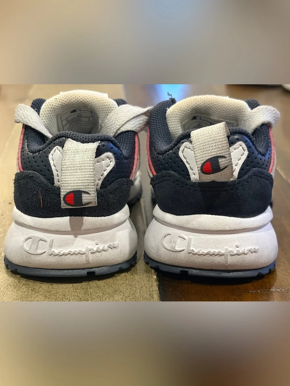 Champion Retro Shoes White/Blue/Red Shoes Sz 5T